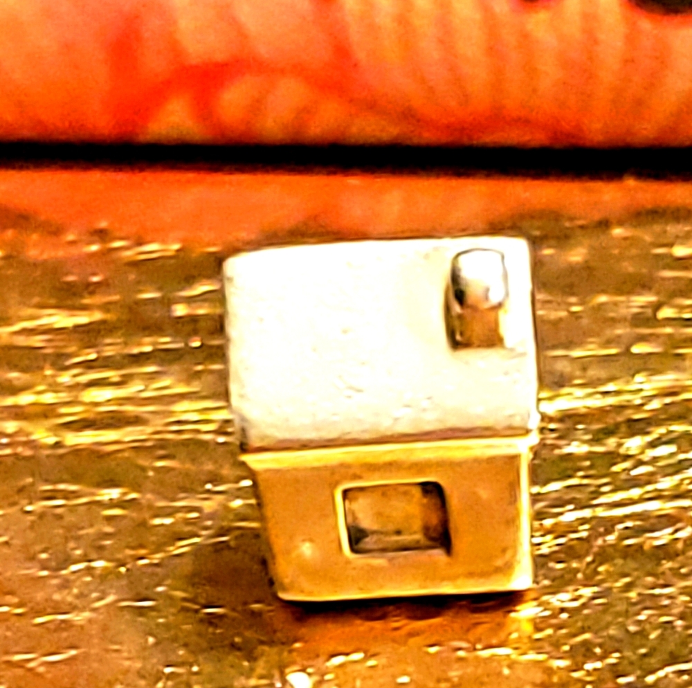 Pandora House Charm